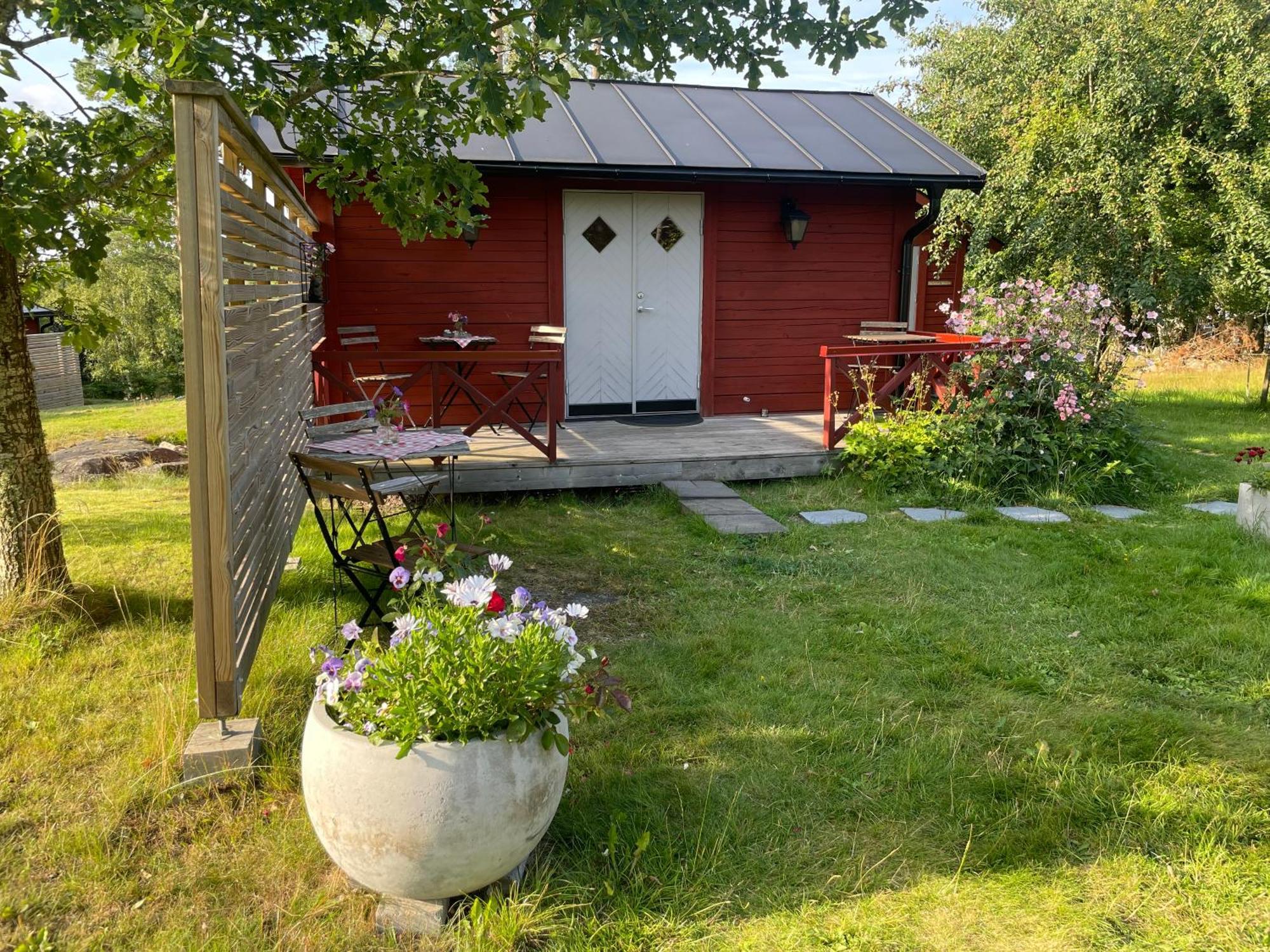 Soedra Kaerr 4 Guest House Gränna Екстериор снимка