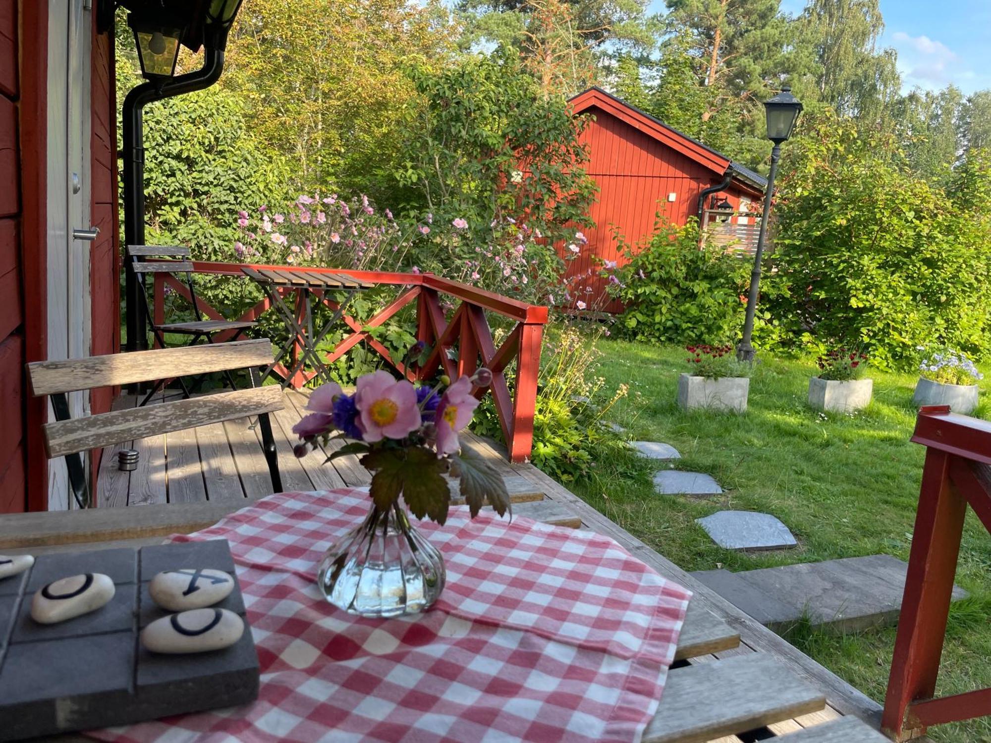 Soedra Kaerr 4 Guest House Gränna Екстериор снимка